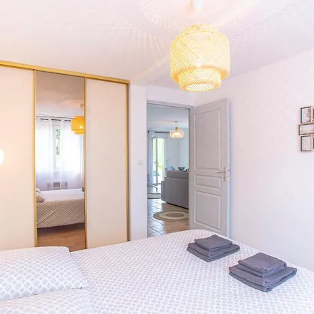 Superbe Avec Terrasse Et Vue Degagee 아파트