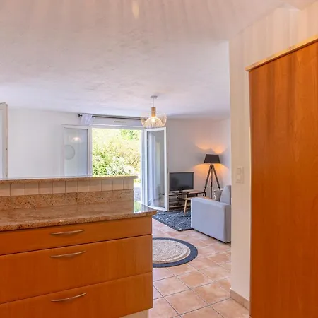 Superbe Avec Terrasse Et Vue Degagee *